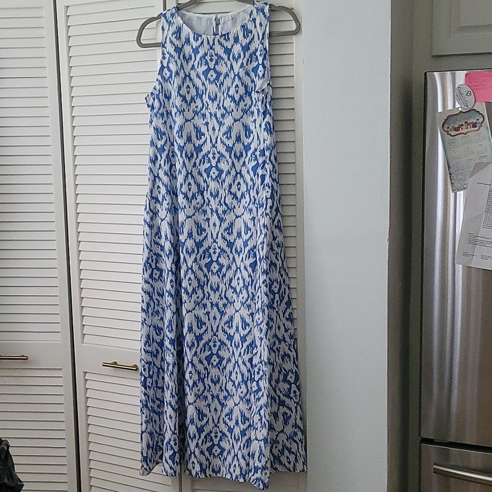Maxi dress with it pockets